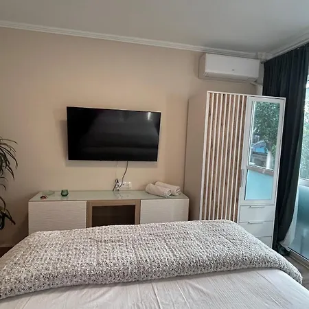 Athens Diamond-2